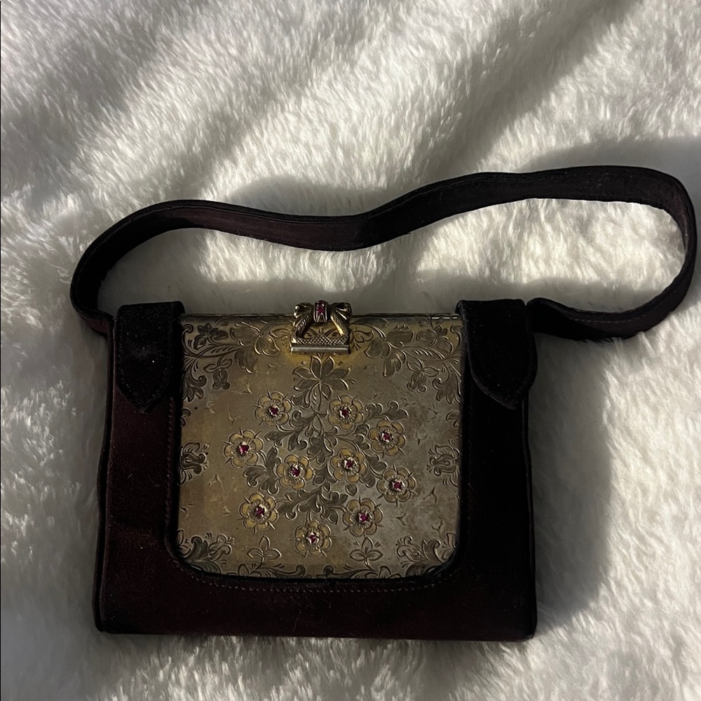 Sterling Silver Compact purse  with Rubys inlaid in the Elegant Floral Design-